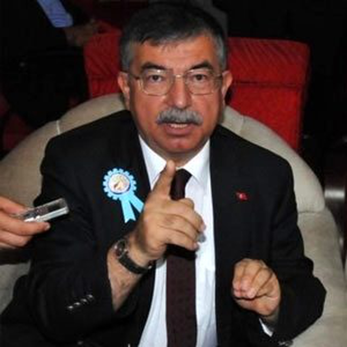 Yılmaz: 'Kendi Uçağımızı, Gemimizi Yapma Çalışmamız Var'