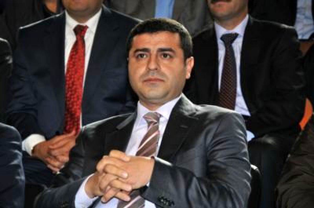 Demirtaş'tan Erdoğan'a Videolu Yanıt