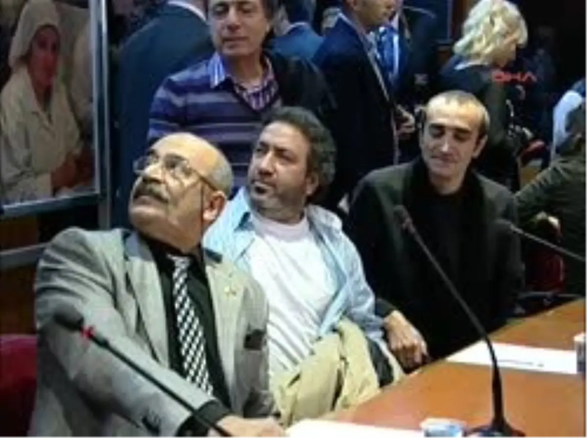 Türküler Van İçin Söylenecek