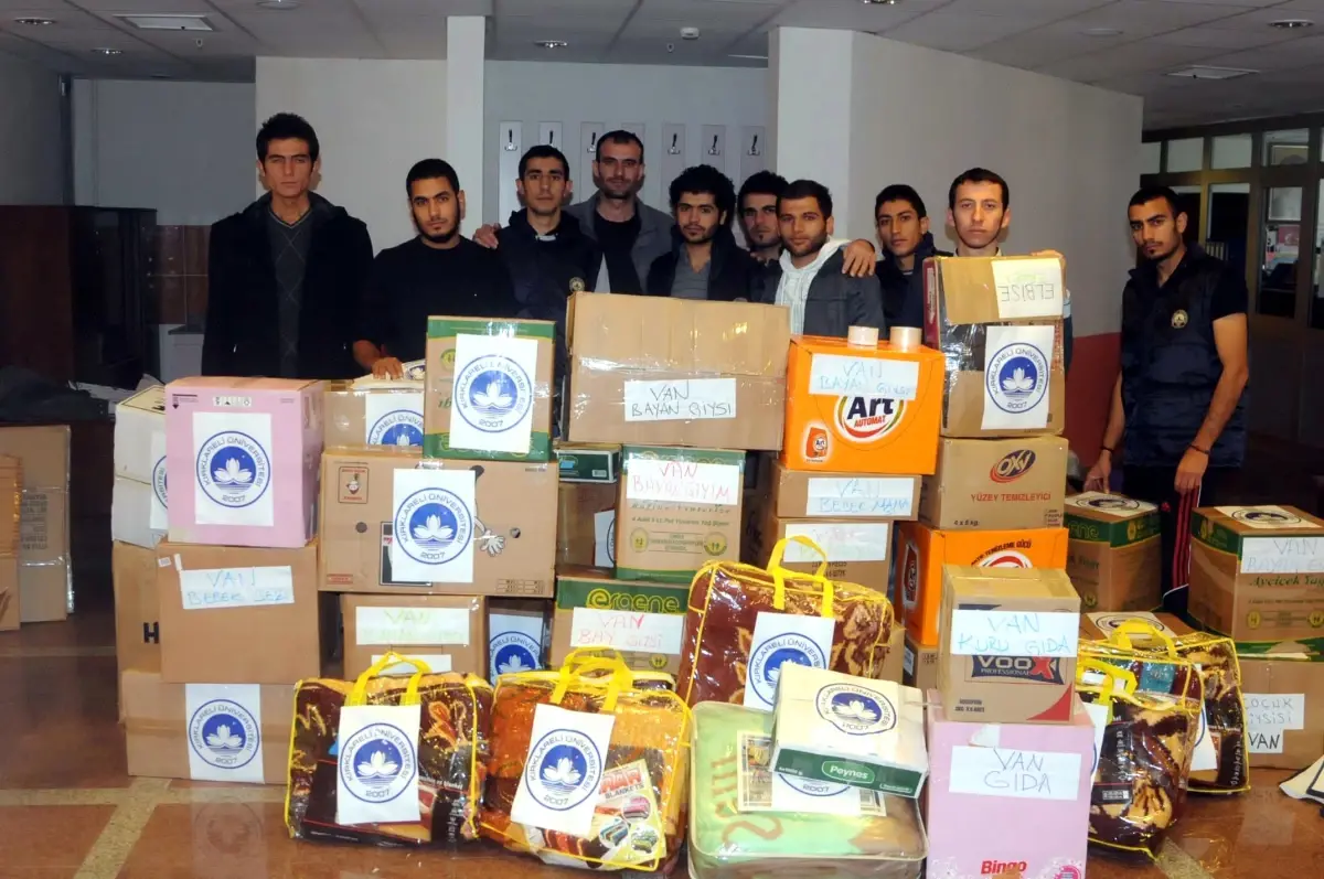 Üniversite Öğrencilerinden Van'a Yardım