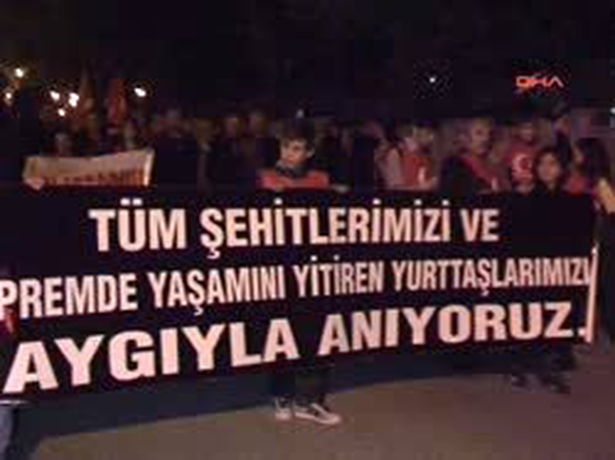 1300 Metre Türk Bayrağı Açıldı