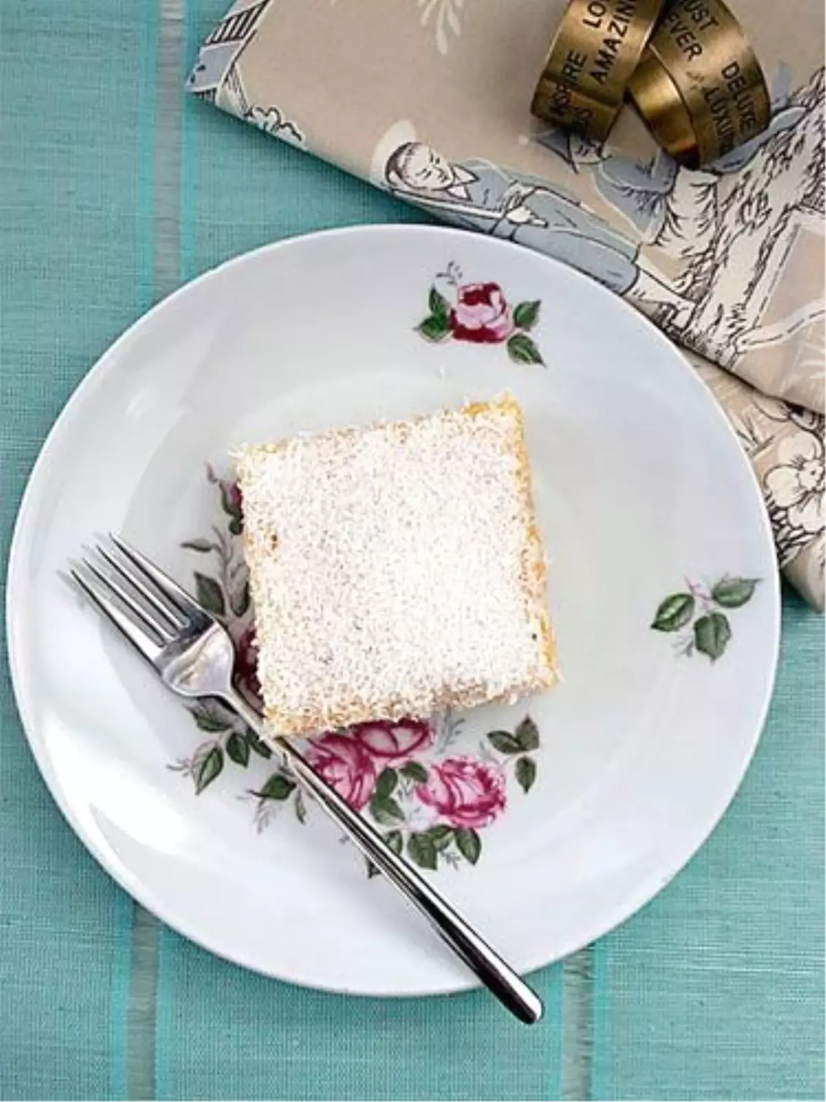 Ekşi Bir Lezzet: Limonlu Pasta