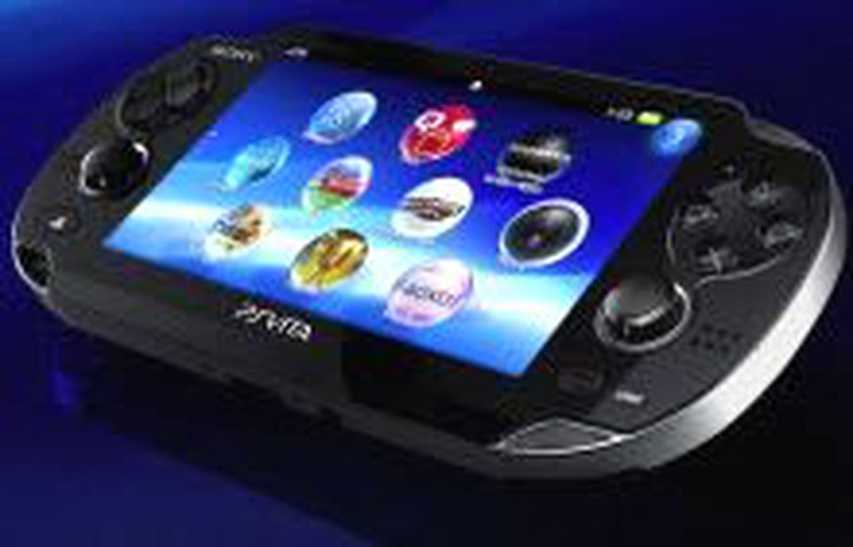 Ps Vita First Edition Geliyor!