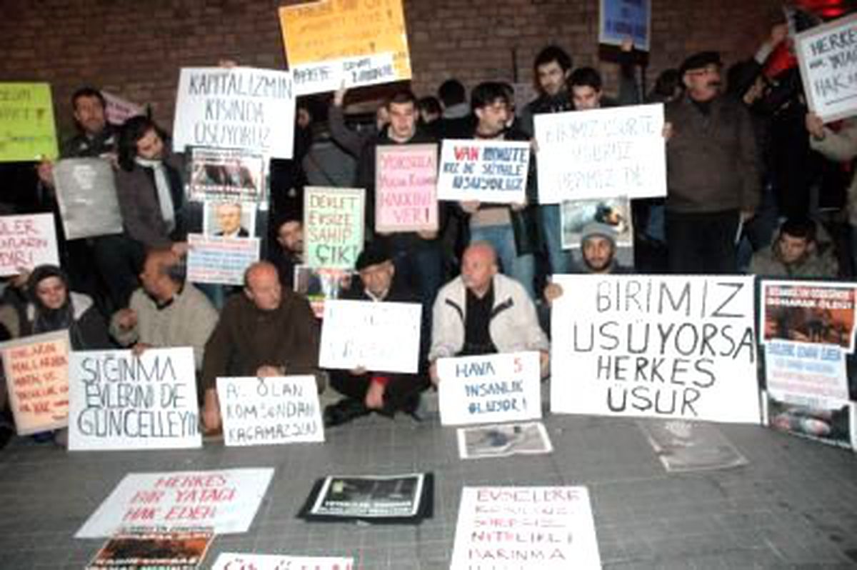 Taksim'de İlginç Eylem