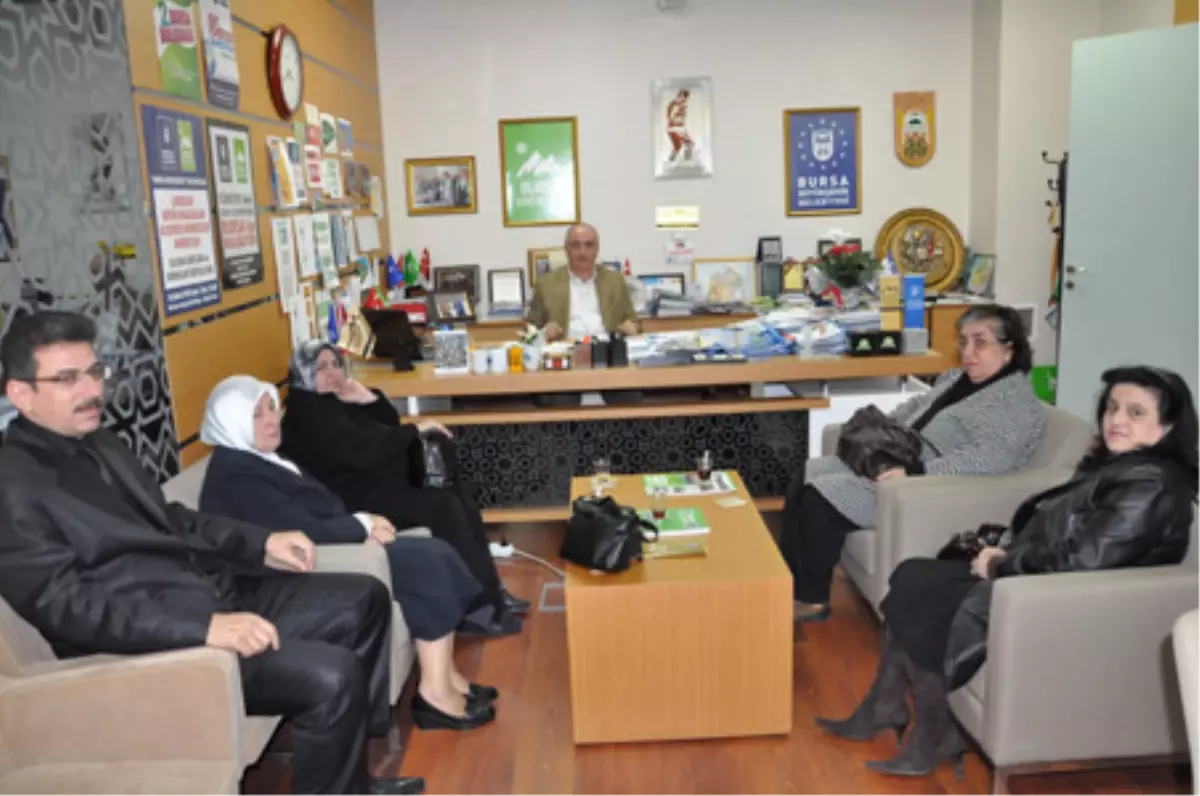 Kent Konseyi\'nden Kadın Esnafa Destek