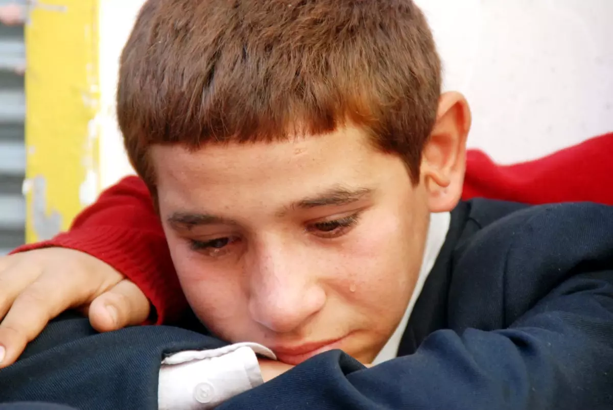 Tek Katlı Evin Çatısında Çıkan Yangın Korkuttu