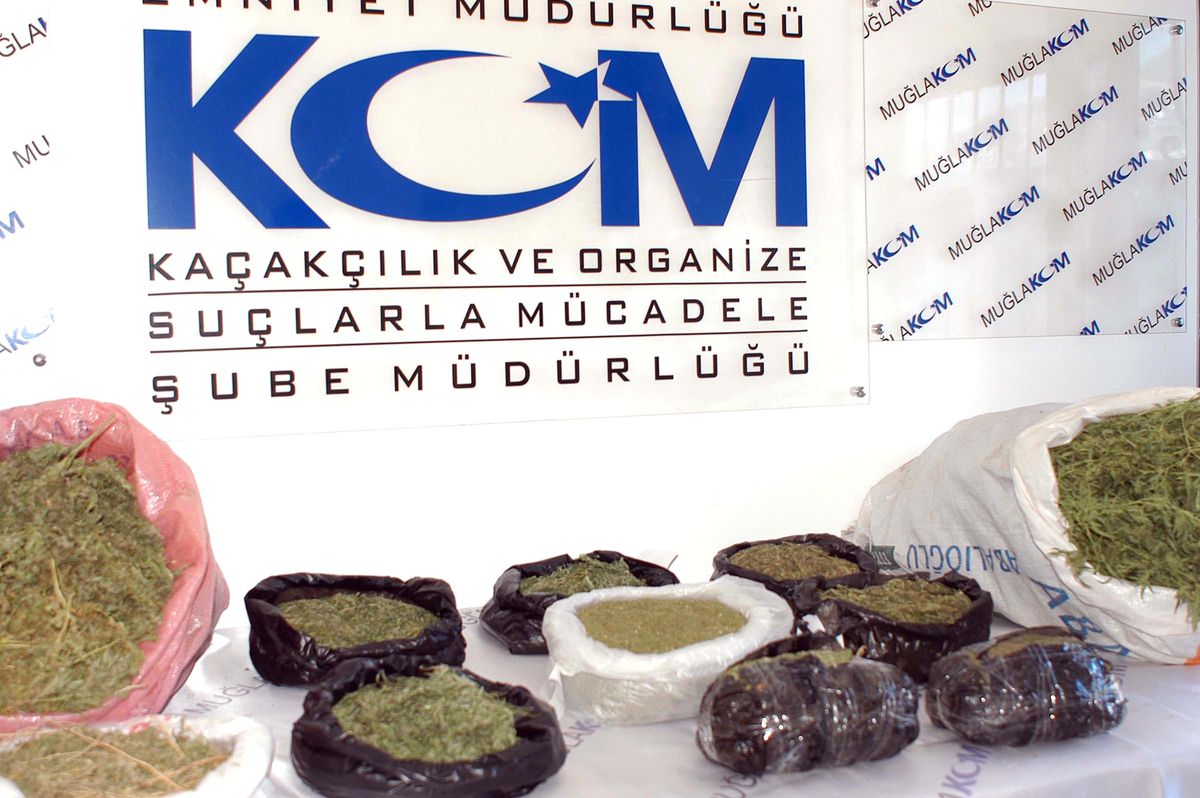 Zehir Tacirlerine Bayram Öncesi Darbe