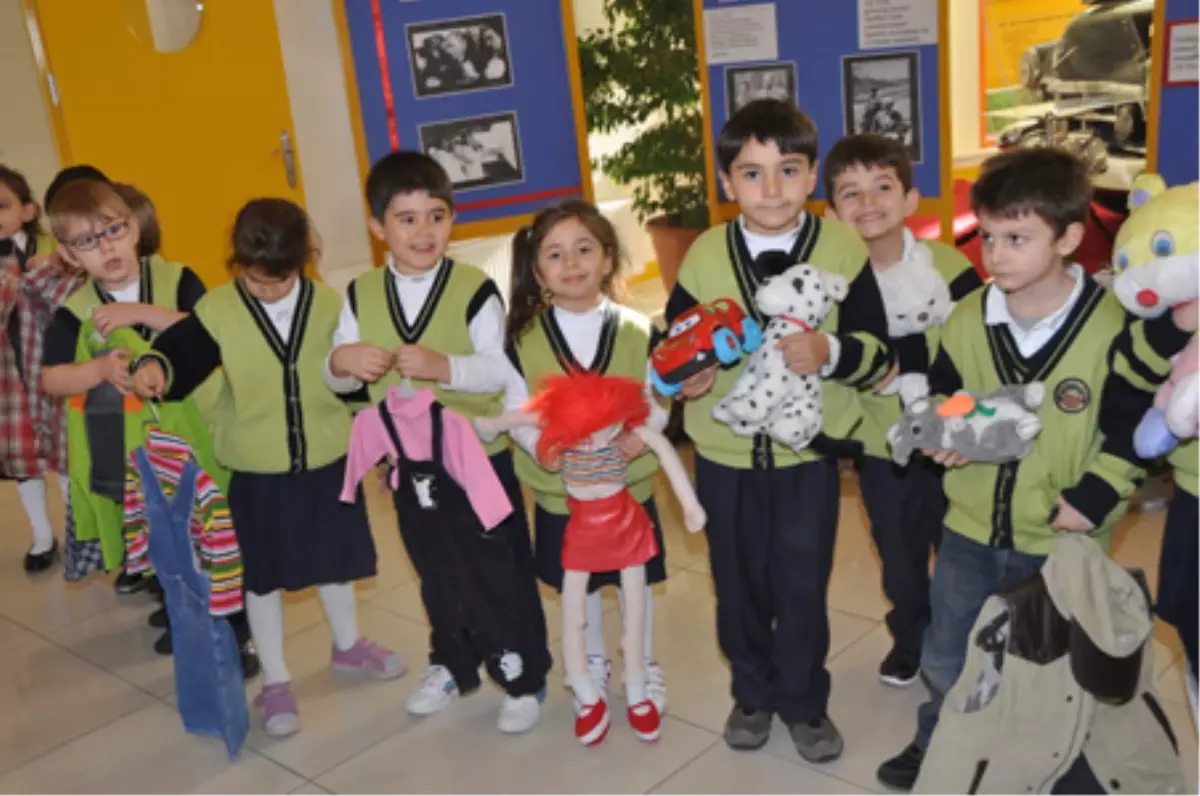 Çocuklarının Bayramlıkları Gaziantep\'ten