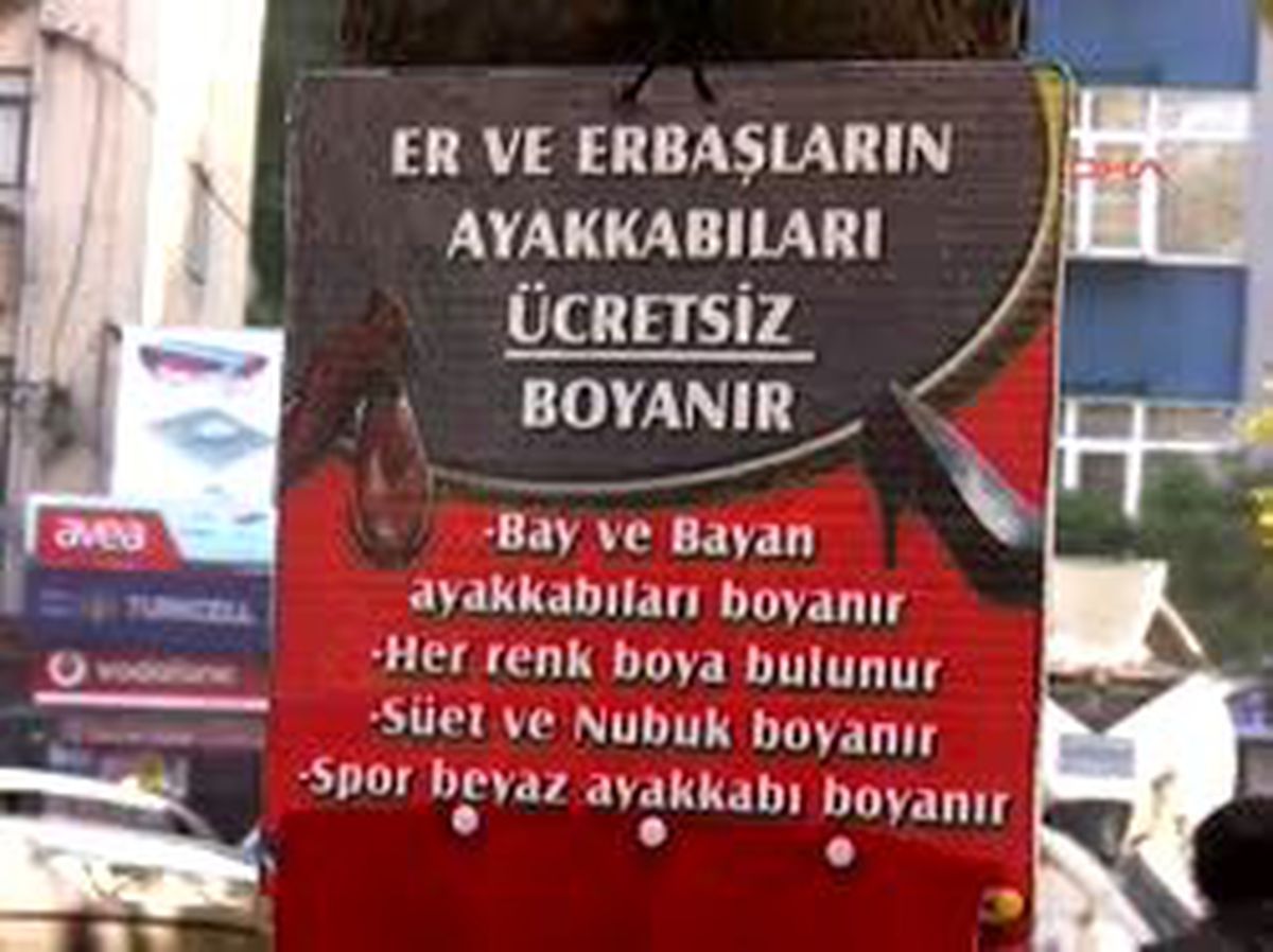 Engelli Boyacısından Anlamlı Yardım