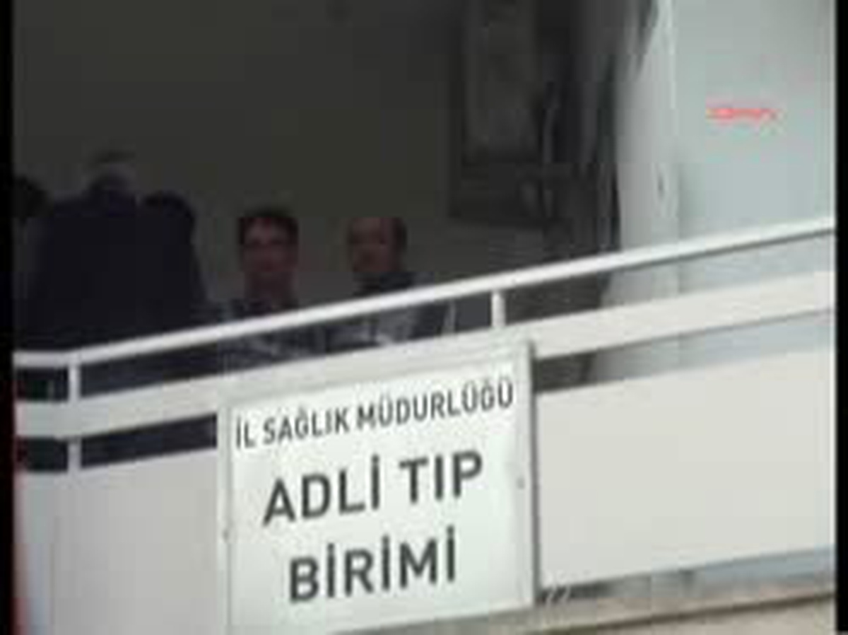 Hırsızları Parmak İzleri Yakalattı