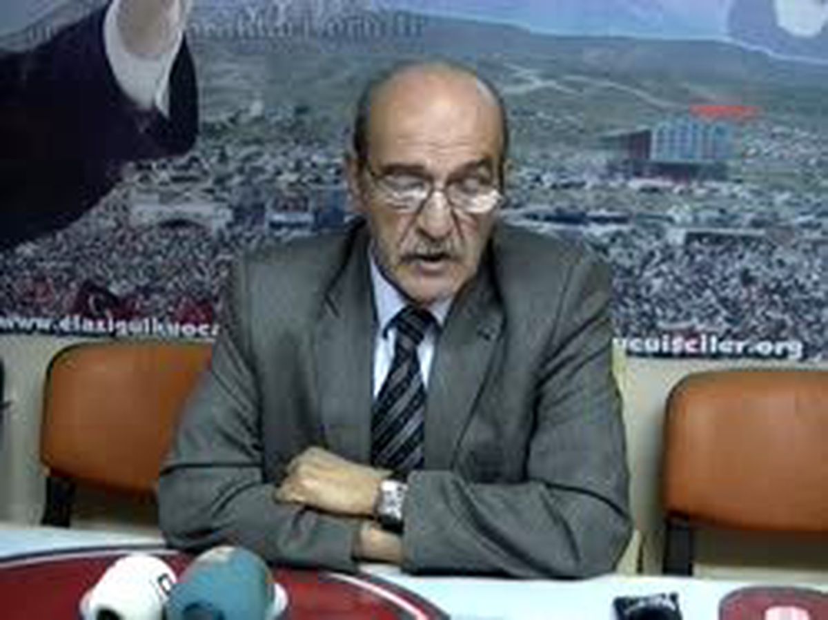 MHP'de İstifa Şoku