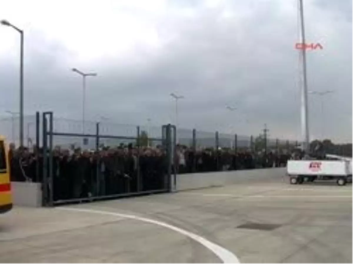 Rektörden 11 Bin Feet\'te Müdahale