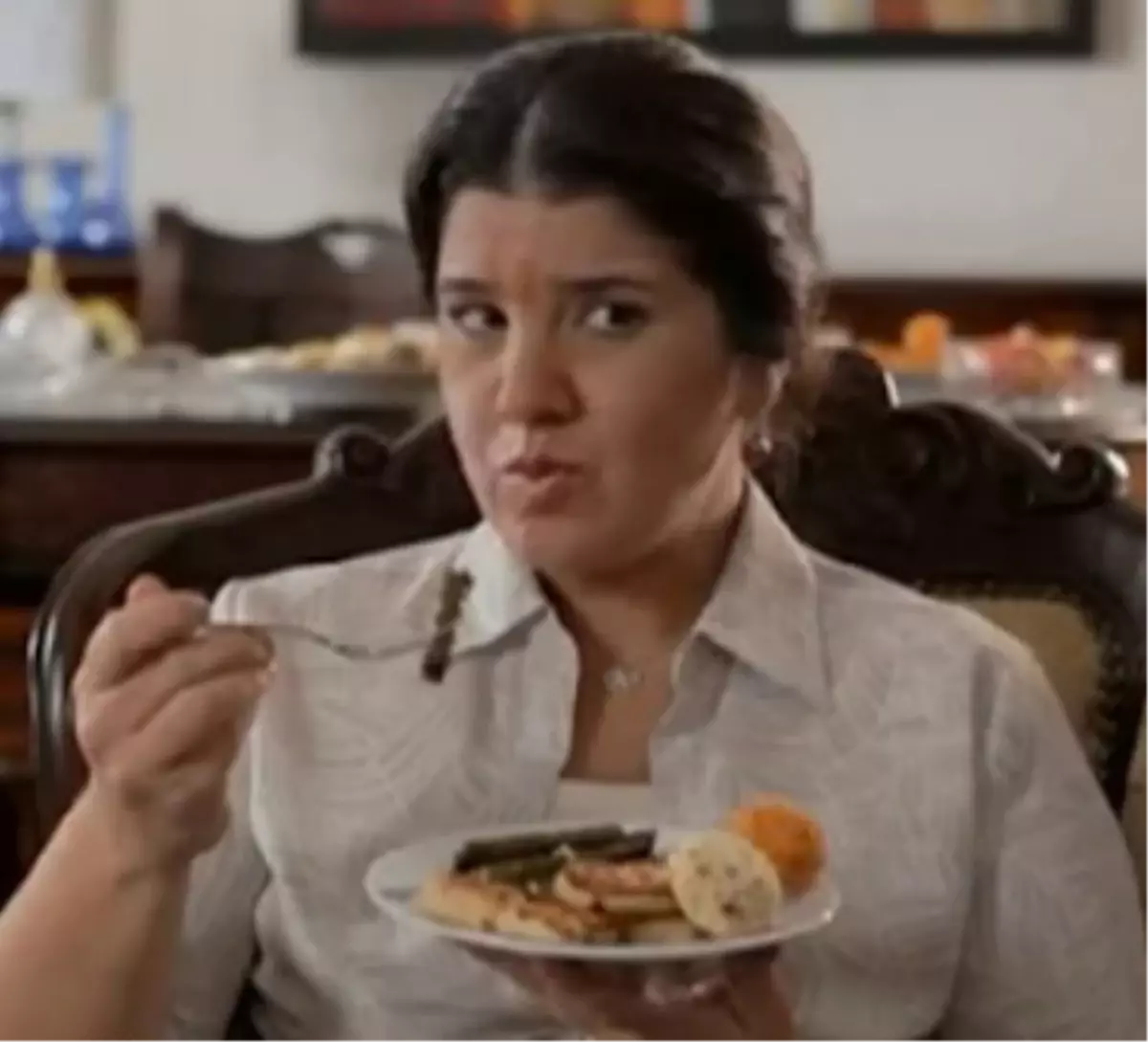 Anne Niçin Baktın Bana Öyle?