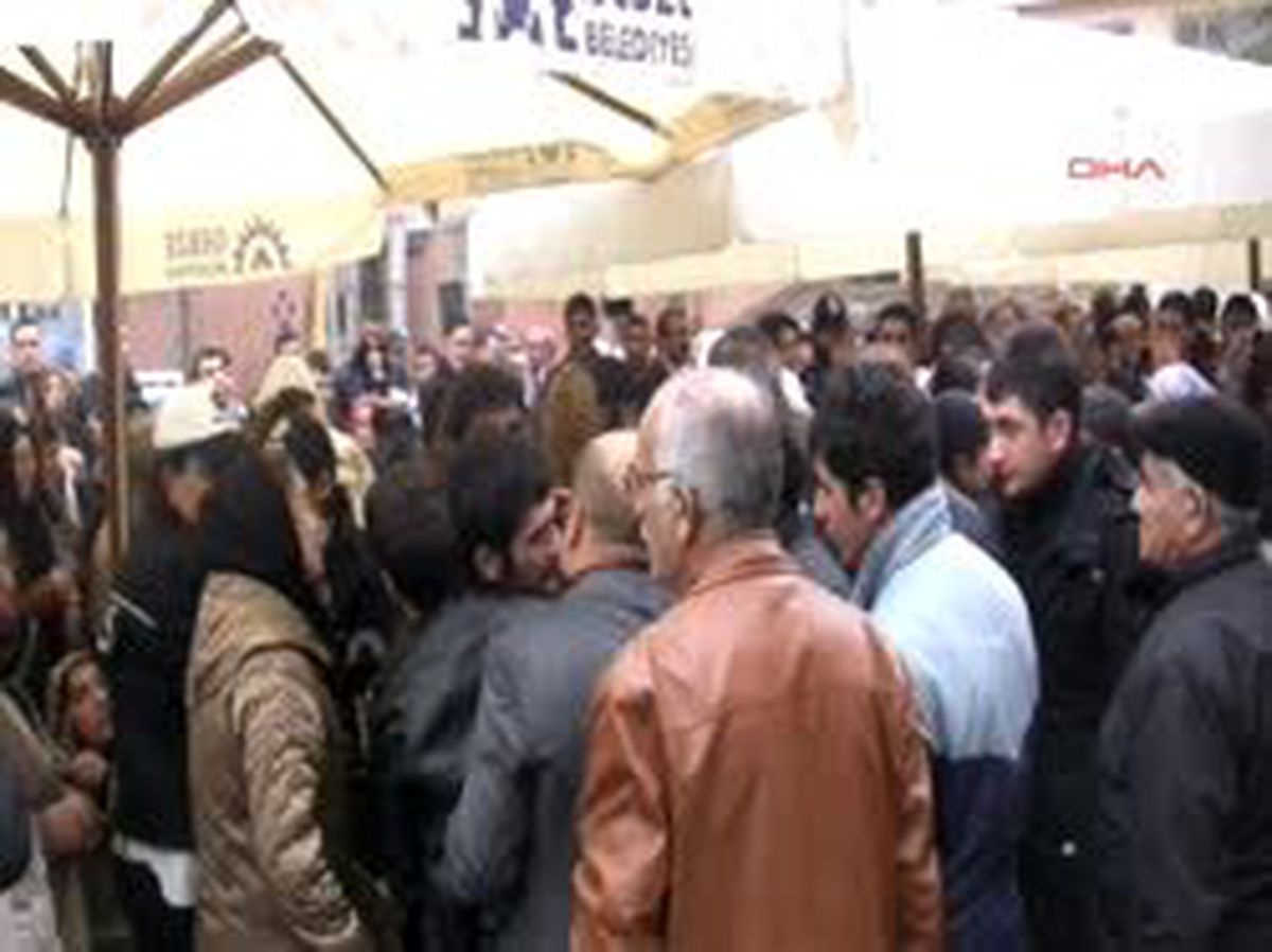 Trafik Kazasında Hayatını Kaybeden Polis Memuru Toprağa Verildi
