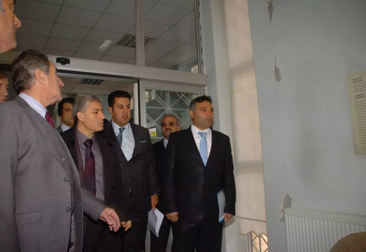 Bakan Günay: Deprem Kardeşliğimizi Pekiştirdi, Nifak Odakları Ayıramayacak