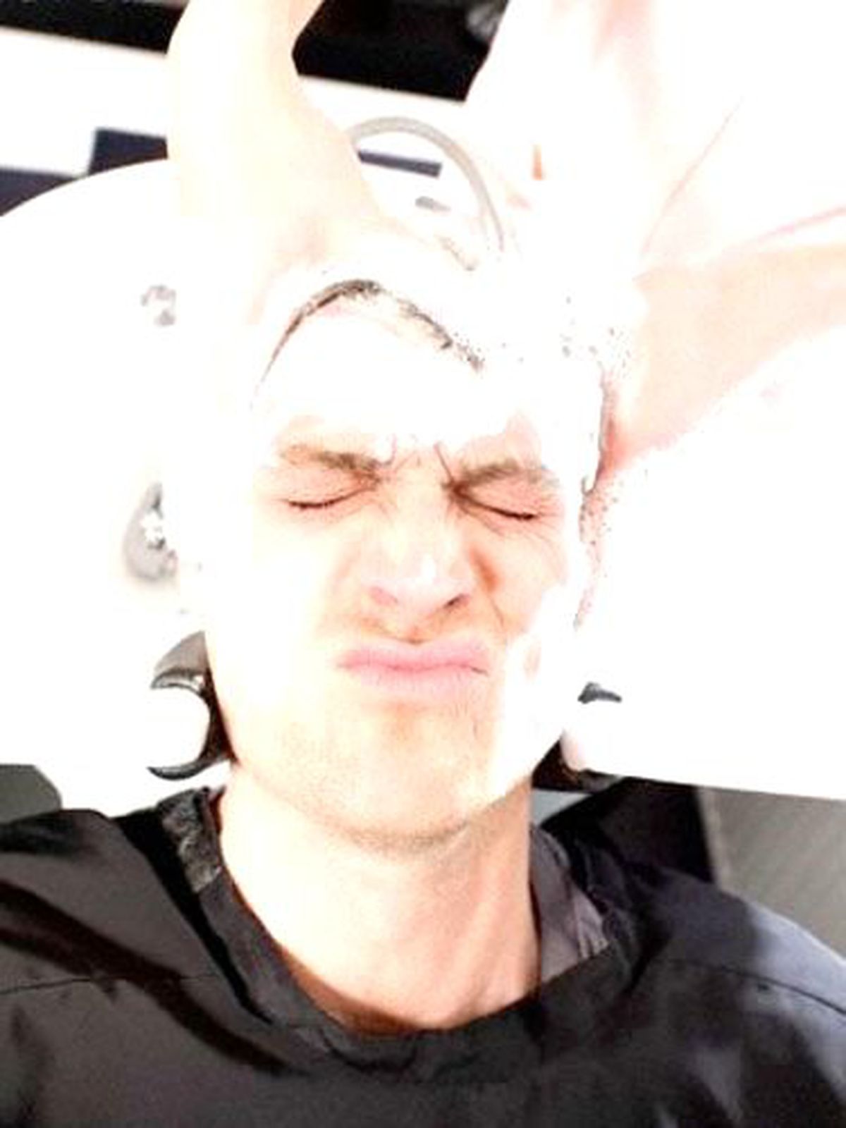 Eywah, Gözüme Sabun Kaçtı!