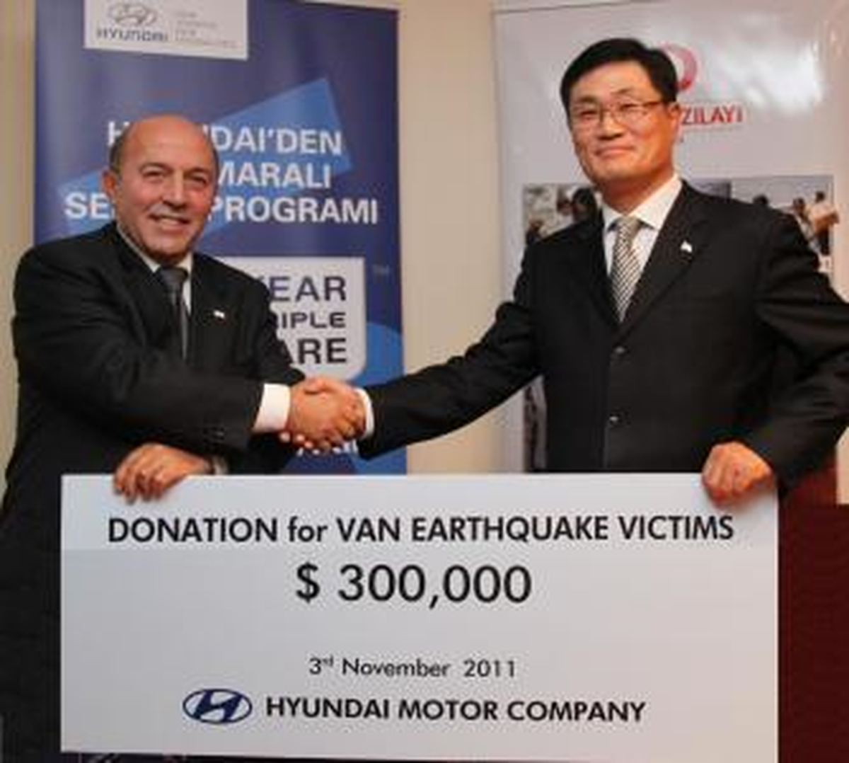 Hyundai'den Van'a Yardım!