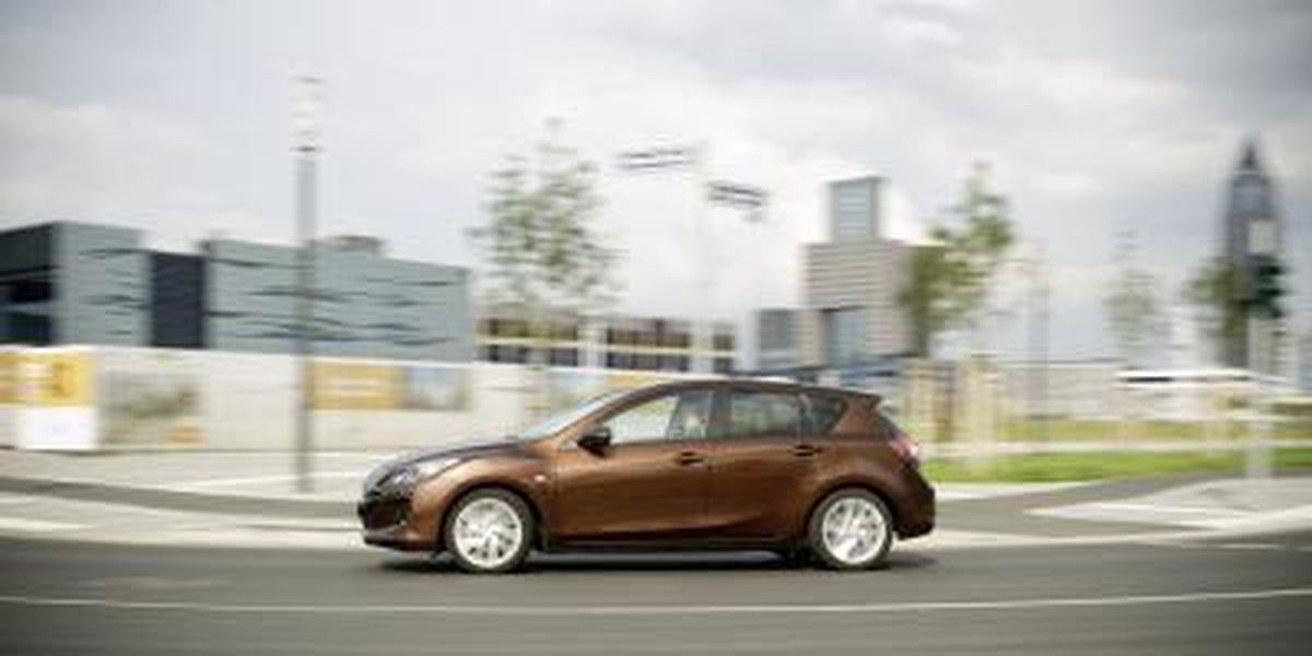 Makyajlı Mazda3 Türkiye Yollarında…