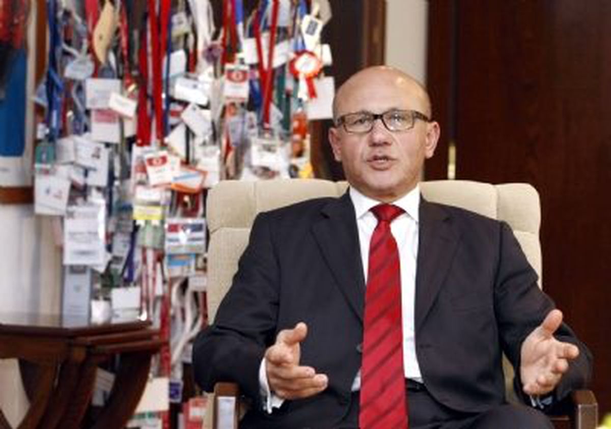 Talat'a 'Vize Reddi' Krizi İçin Dışişleri Devrede
