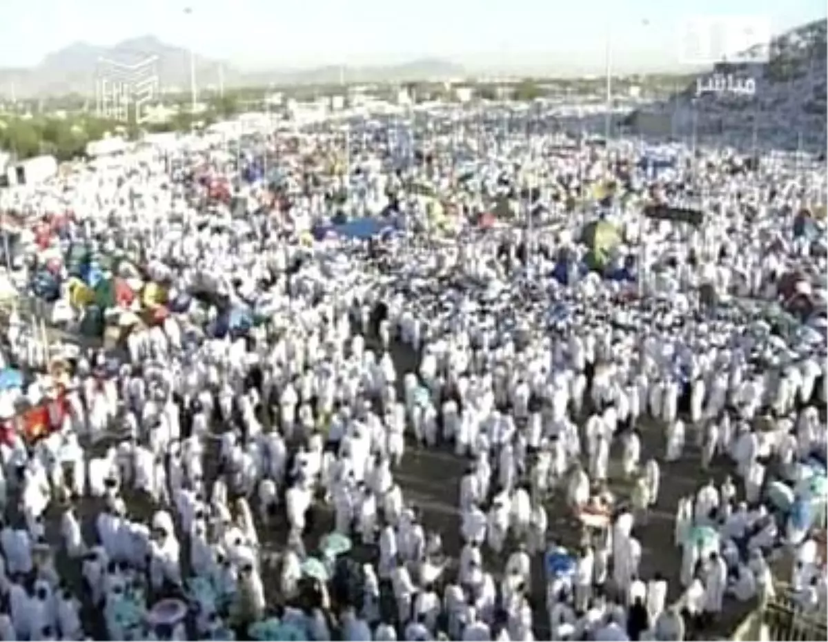 Aa Arafat\'ı Havadan Görüntüledi