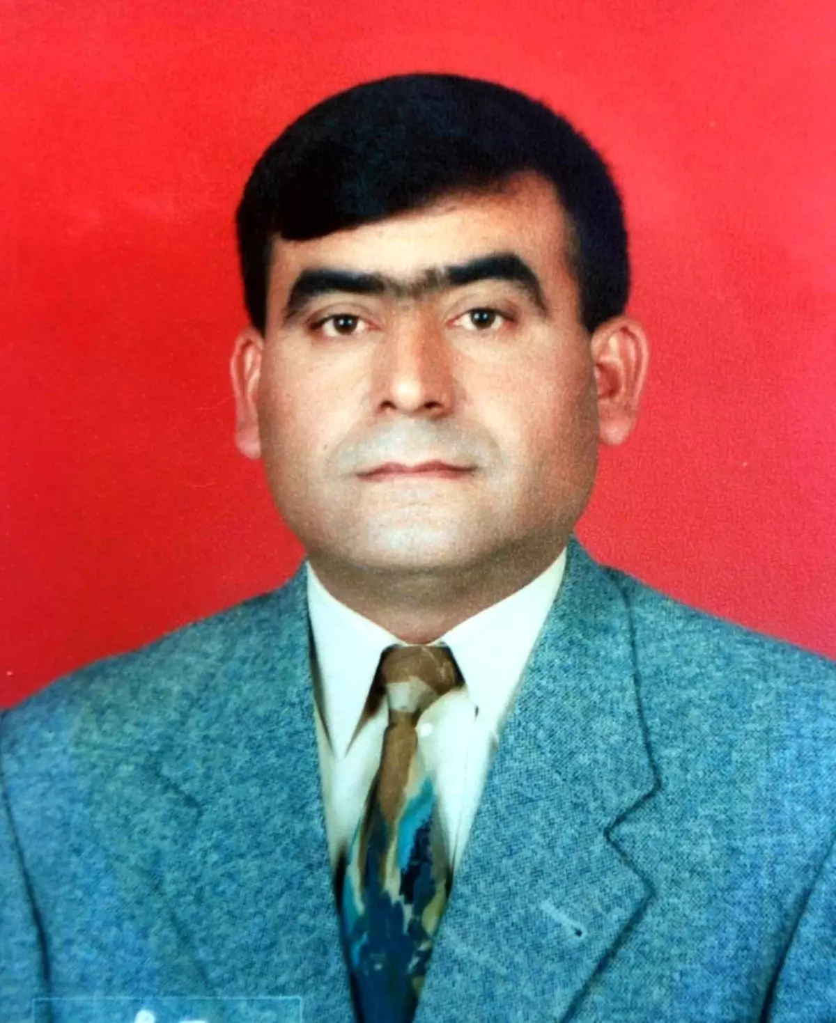 Depremden Kurtulup Kazada Şehit Düşen Uzman Çavuş Salihli\'de Toprağa Verildi