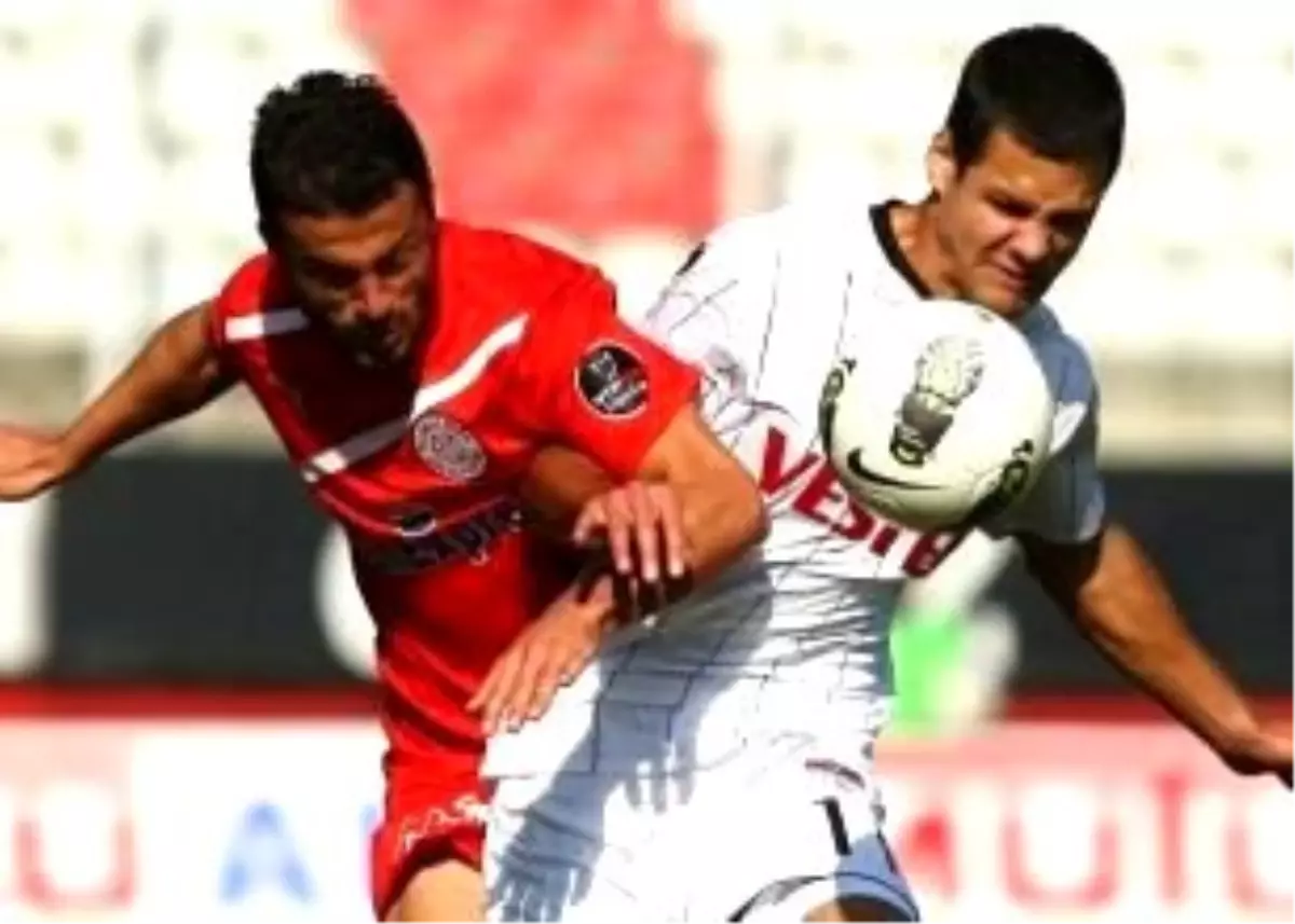 Tarzan Ligi Ele Geçiriyor: 1-0