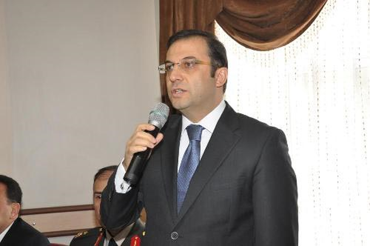 Hakkari Valisi Türker: Hiç Bir Bayram Burada Normal Kutlanmadı