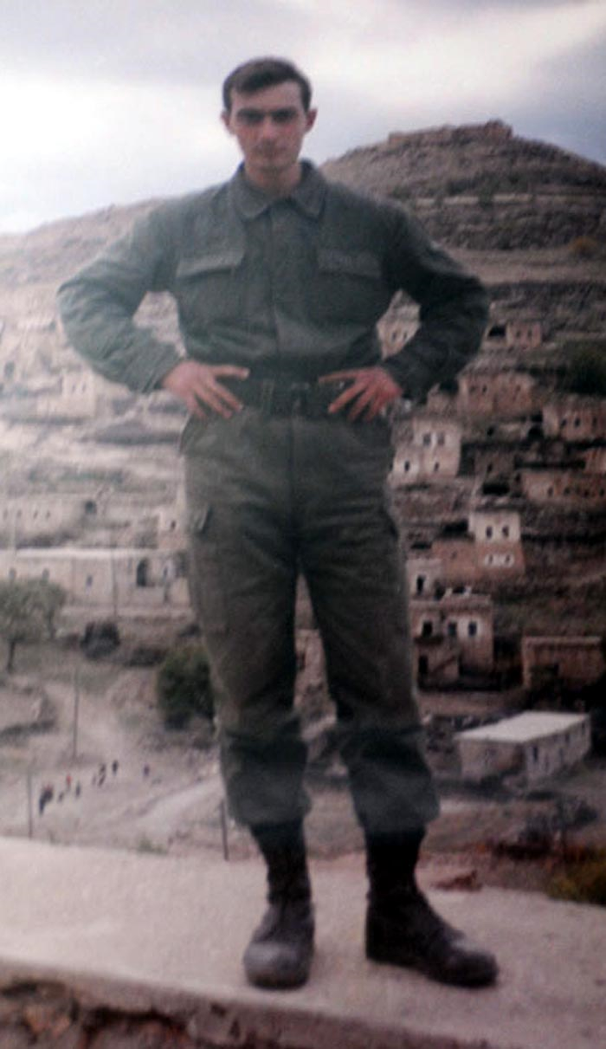 Şehit Oğlunun Maaşını ve Kıyafetlerini Depremzedelere Gönderdi