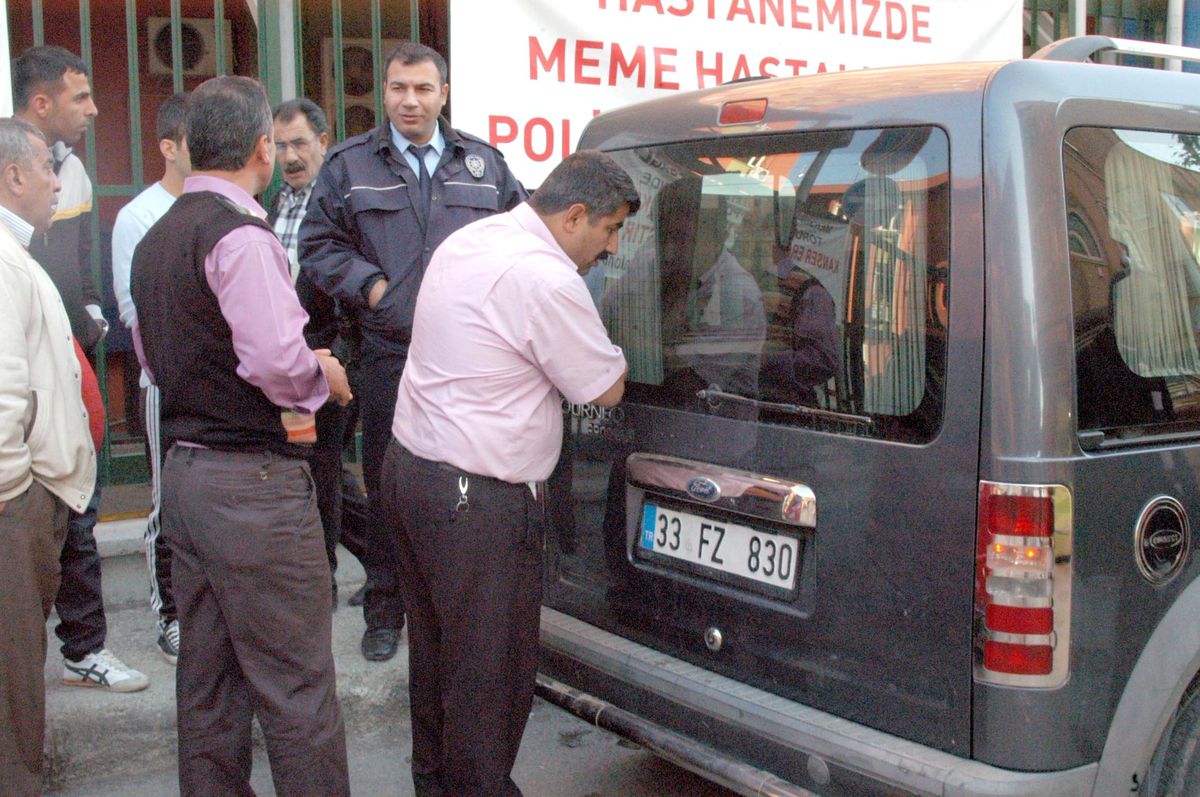 Vanlı Kurban Satıcısı Baba- Oğul Kömürden Zehirlenip Öldü