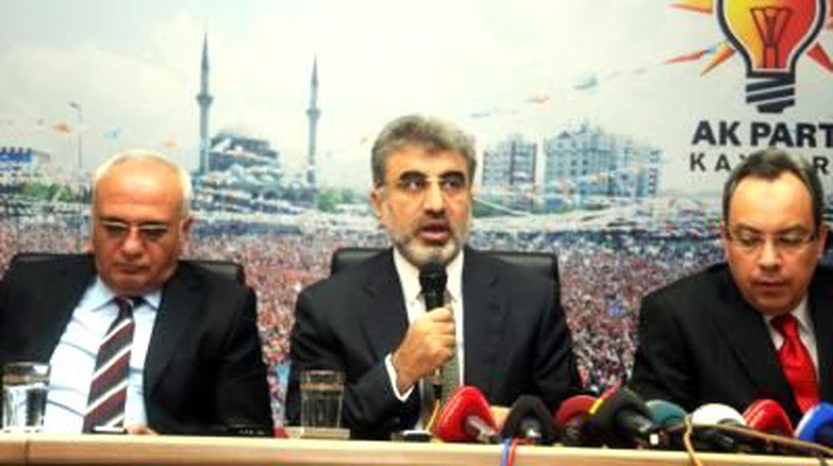 Bakan Yıldız: 'Deprem Vergileri 2001 Krizine Gitti '