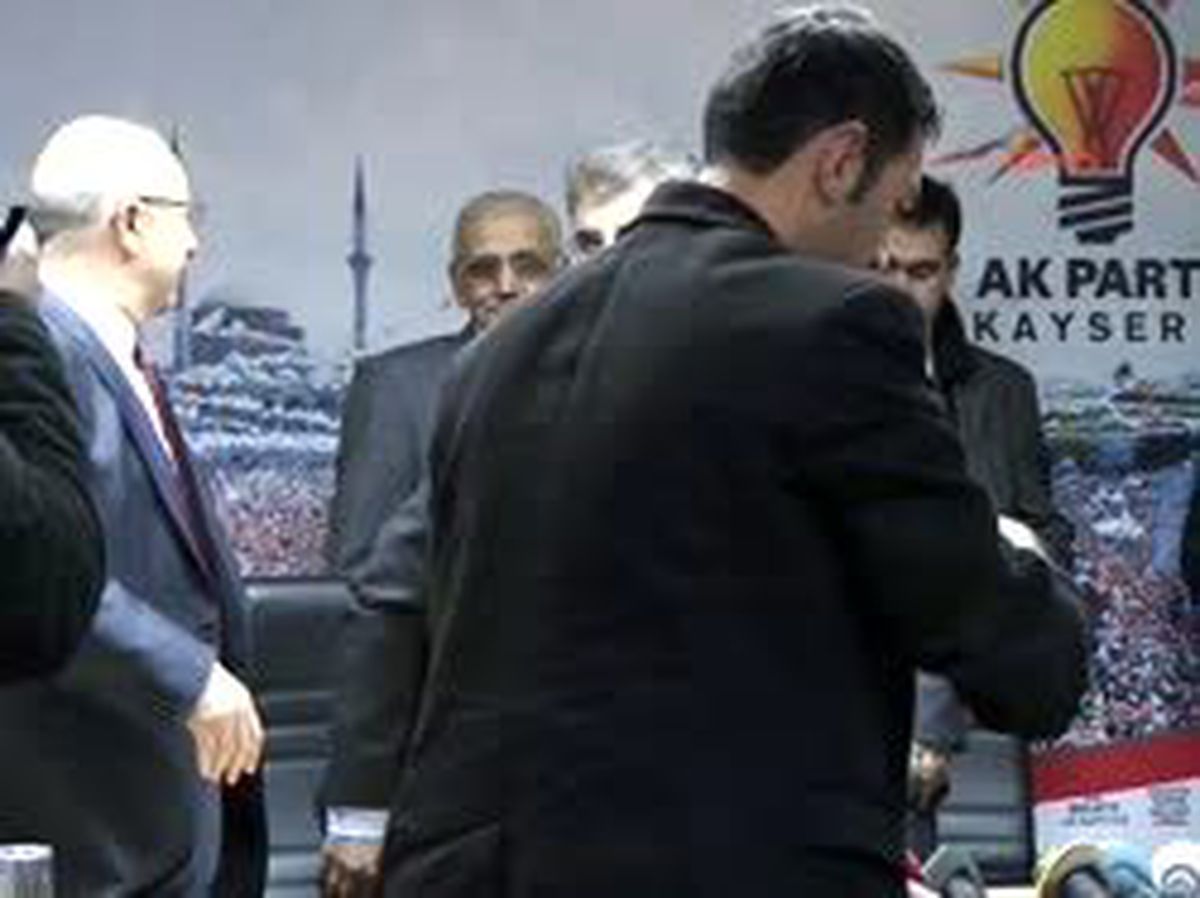 Bakan Yıldız: Deprem Vergileri 2001 Krizine Gitti