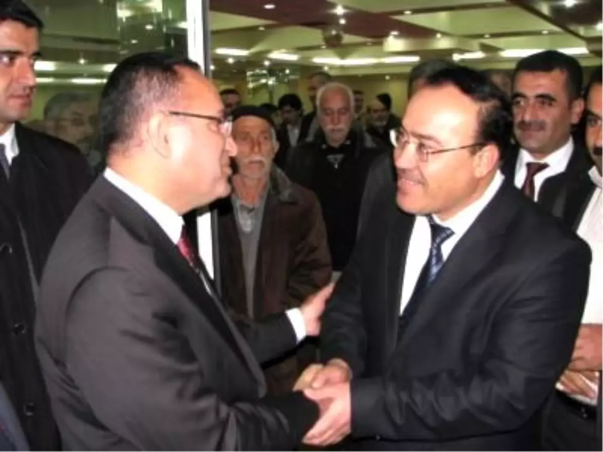 Bozdağ; \'imdat\' Diye Bağıranın Yardımına Koşan Bir Türkiye Var