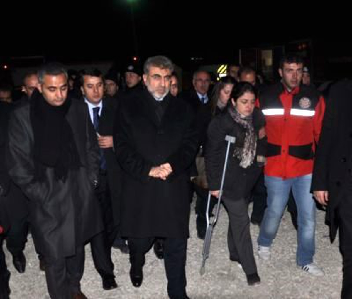 Bakan Yıldız: 'Deprem Bölgesinin 200 Tır Kömür İhtiyacı Karşılanacak'