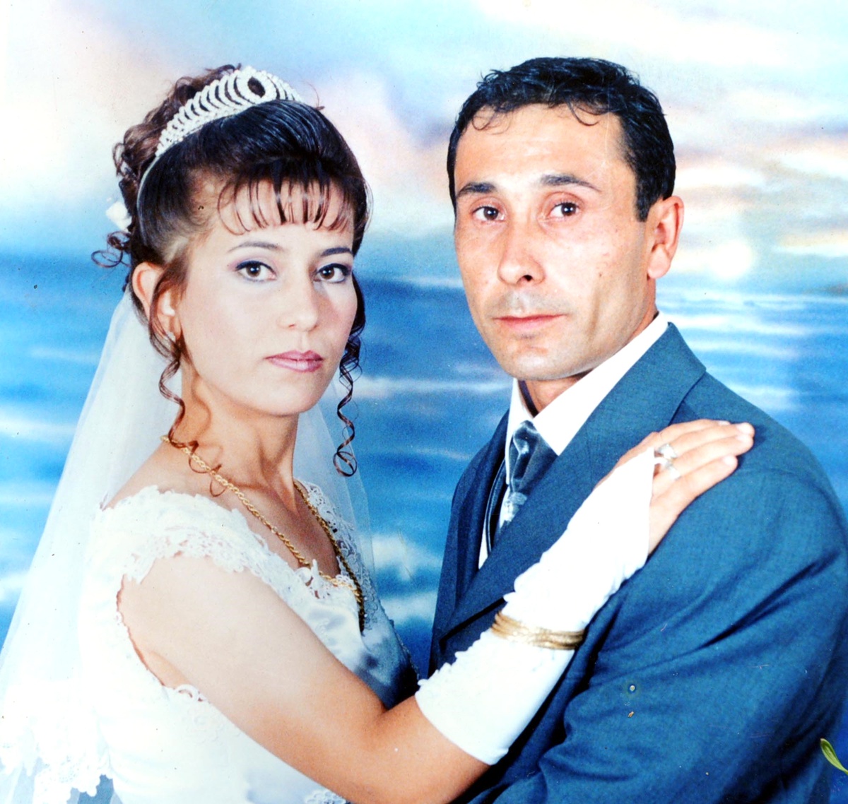 Bayram Ziyaretine Giderken Kazada Ölen Aynı Aileden 4 Kişi Toprağa Verildi