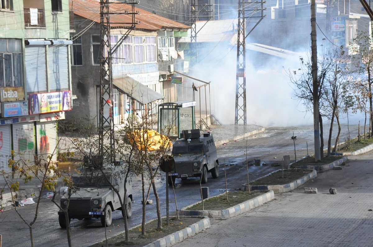 Yüksekova'da Yine Olaylar Çıktı