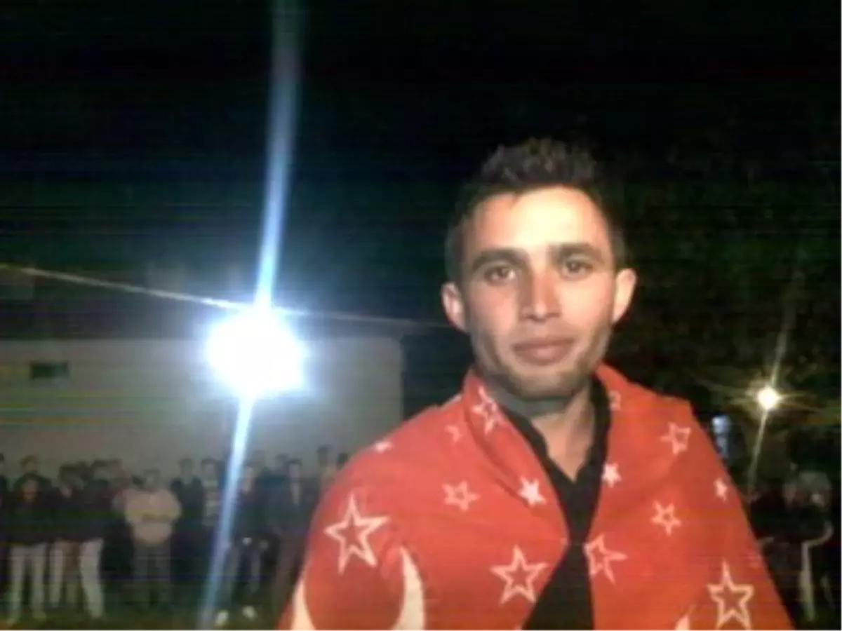 Asker Yolcusu Genç, İntihar Etti