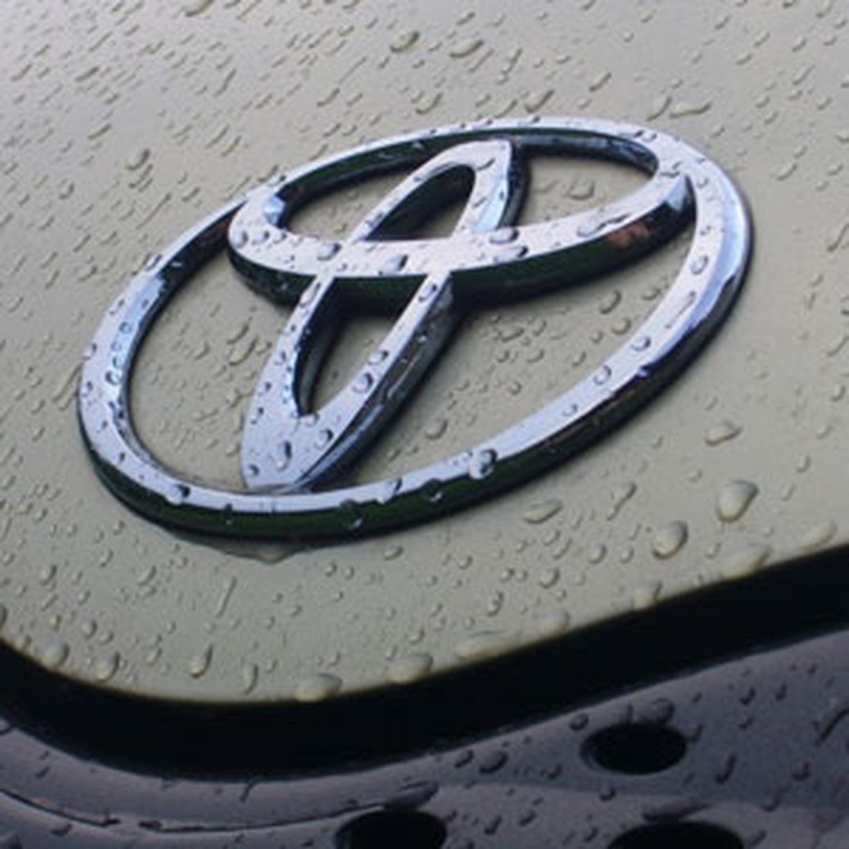 Toyota Yine Geri Çağırdı