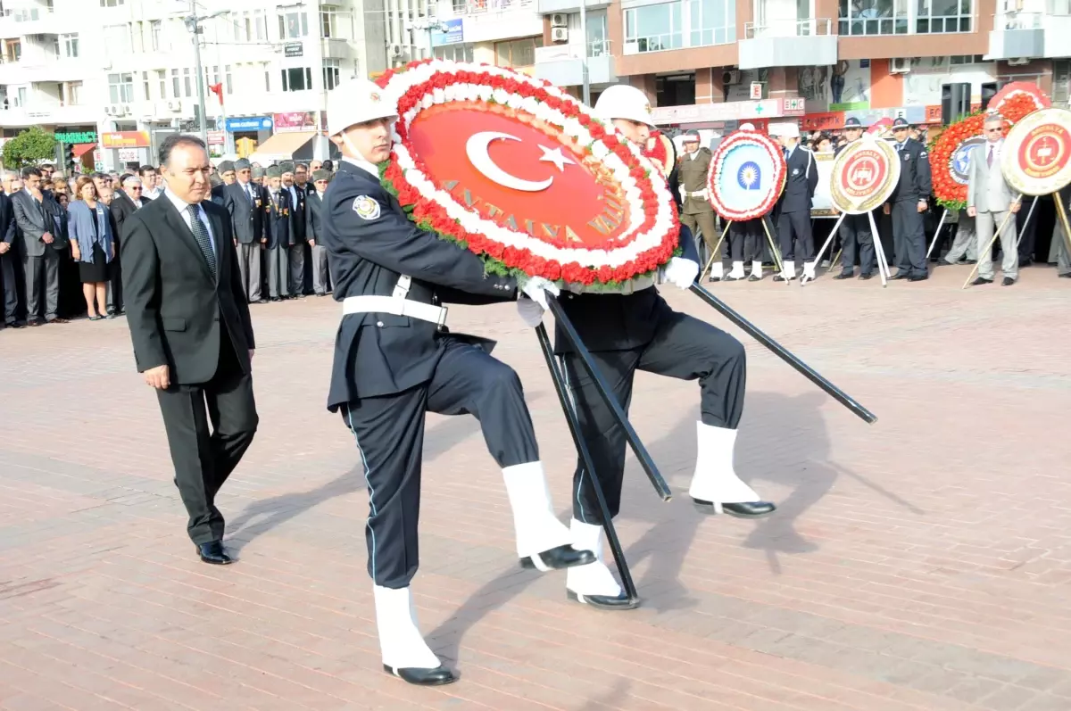 Antalya\'da Hayat 2 Dakika Durdu