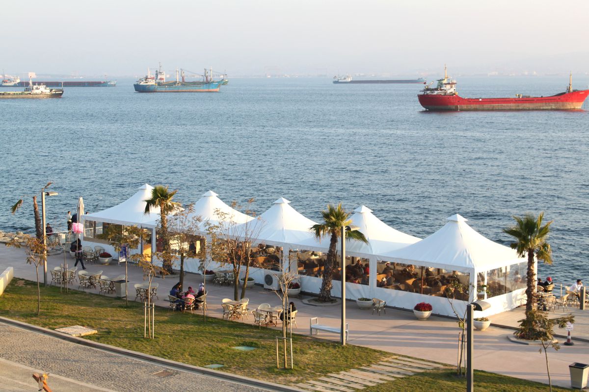 Bir Başka Olur Kalealtı'nda Çay Keyfi