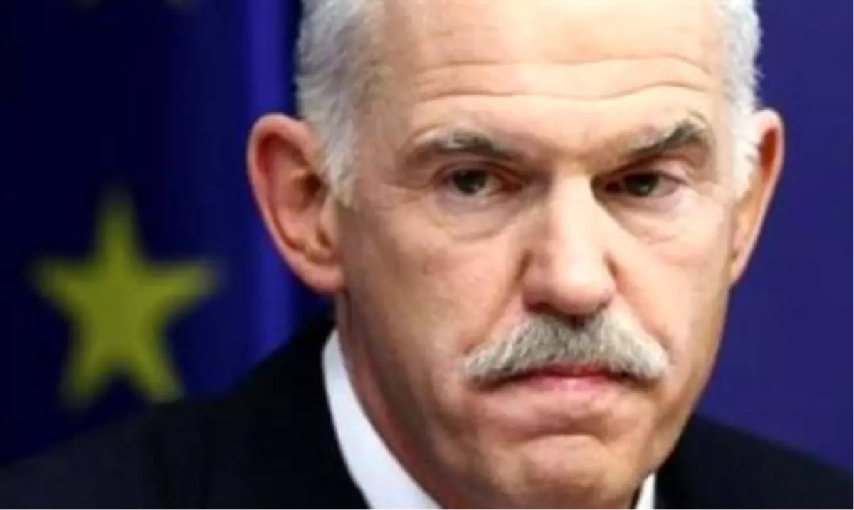 Papandreu: Yönetimi Partiler Üstü Hükümet Üstlenecek