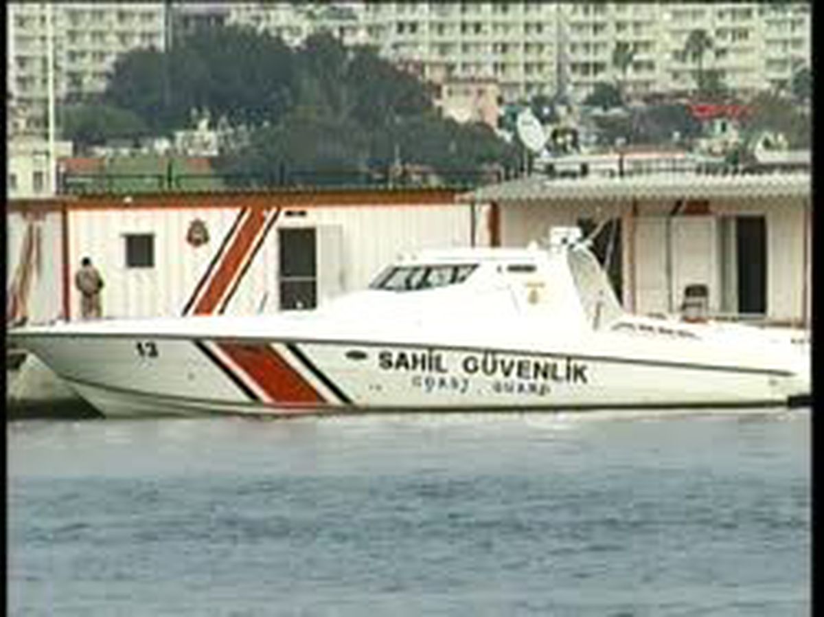 Adana Karataş'ta, Denizde İnsansız Hava Aracı Enkazı İddiası Ek