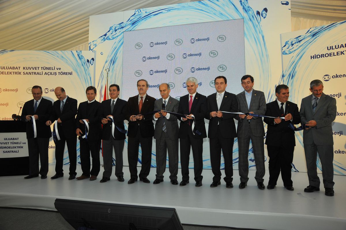Akenerji'nin Uluabat Hidroelektrik Santrali'nin Resmi Açılışını 
Başbakan Recep Tayyip Erdoğan Yaptı

