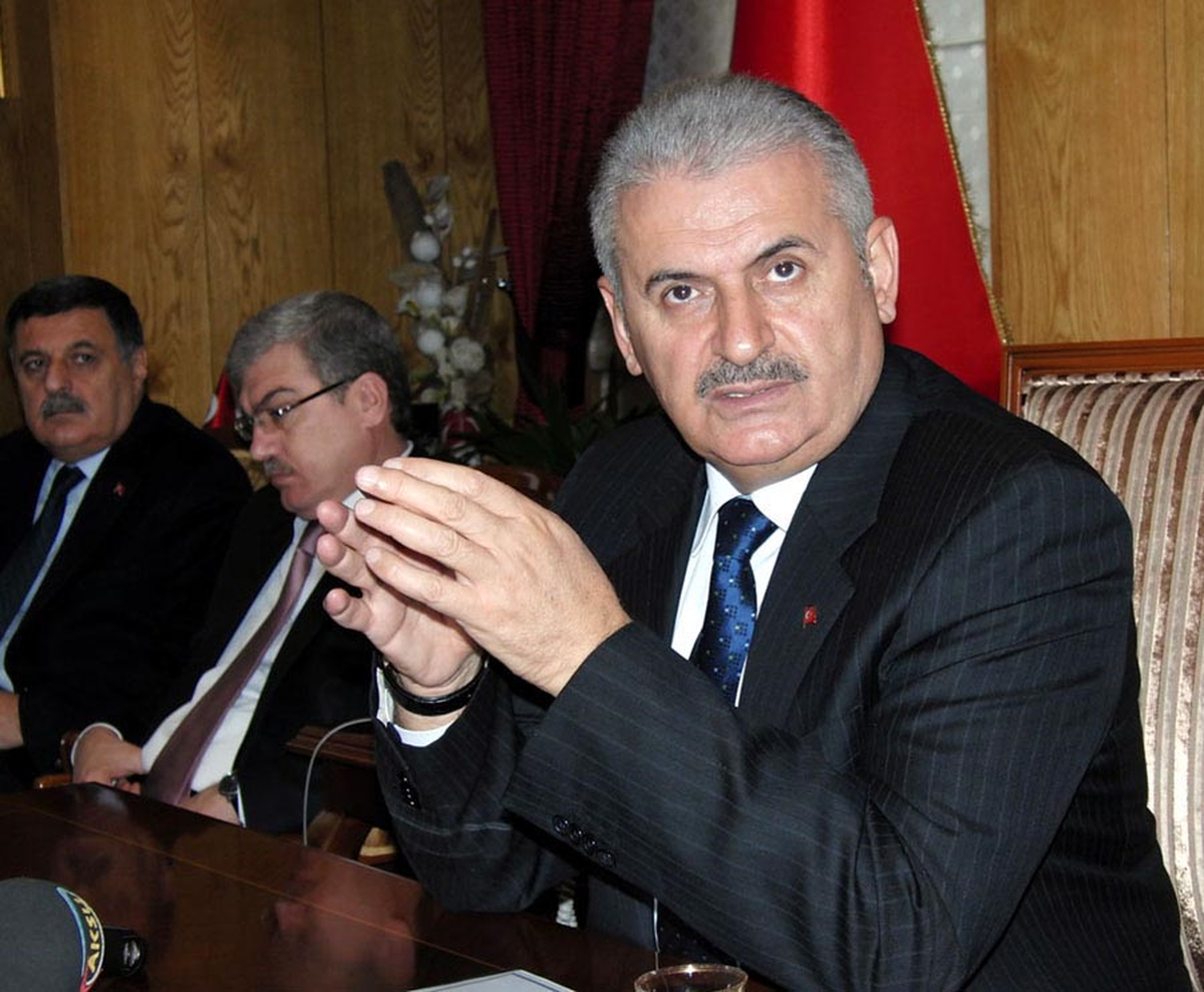Bakan Yıldırım: Yollarda Konfor Arttıkça Kural İhlali de Arttı