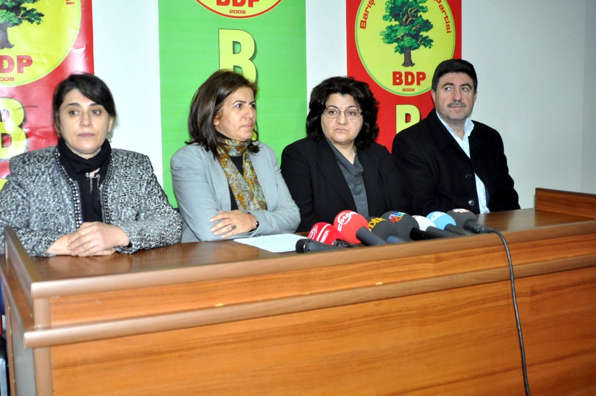 'Fetullah Gülen Muhattabımız Değil'