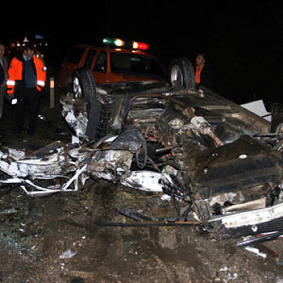 Gümüşhane'de Trafik Kazası: 2 Ölü, 2 Yaralı