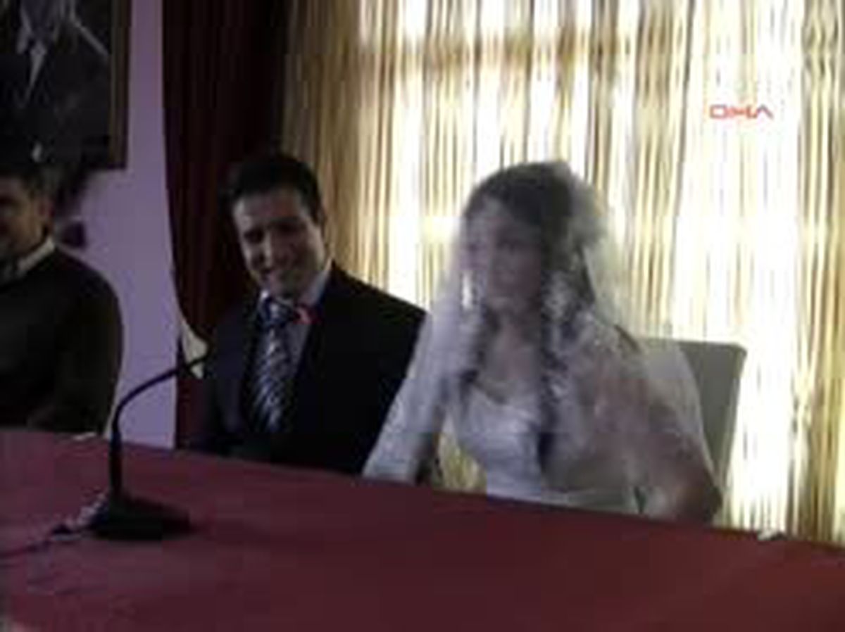 Mersin'de 11.11.'de Nikah Furyası, 154 Çift Evlendi