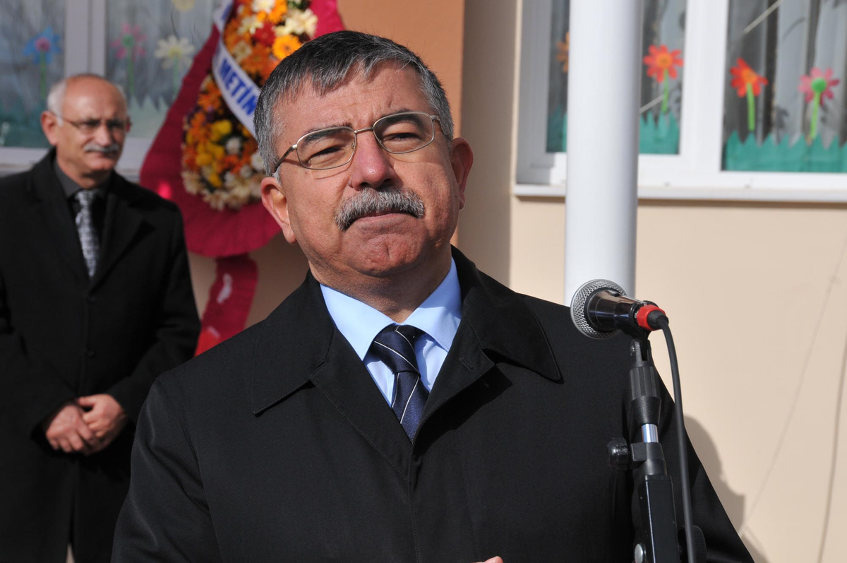 Bakan Yılmaz: Terör Çıkmaz Sokak