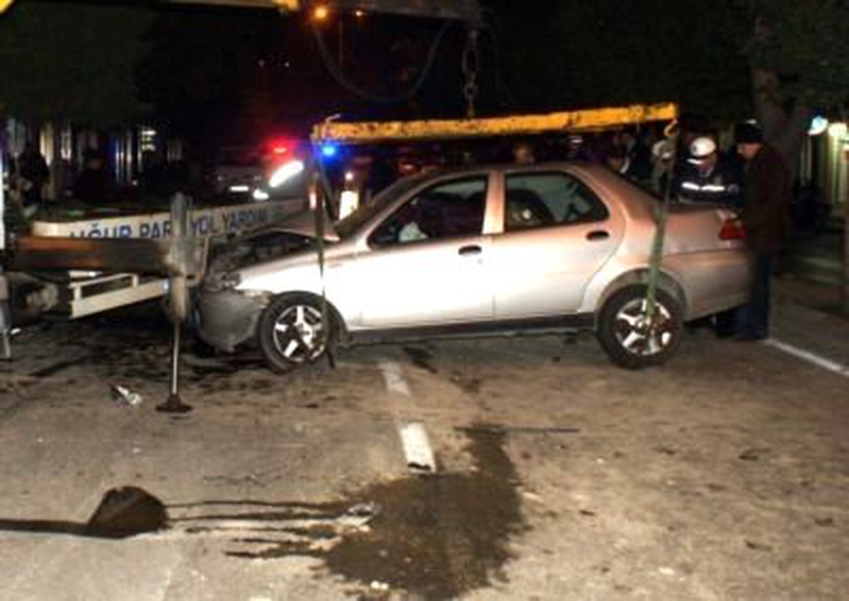 Adapazarı- Karasu Yolu'nda Kaza: 2 Ölü