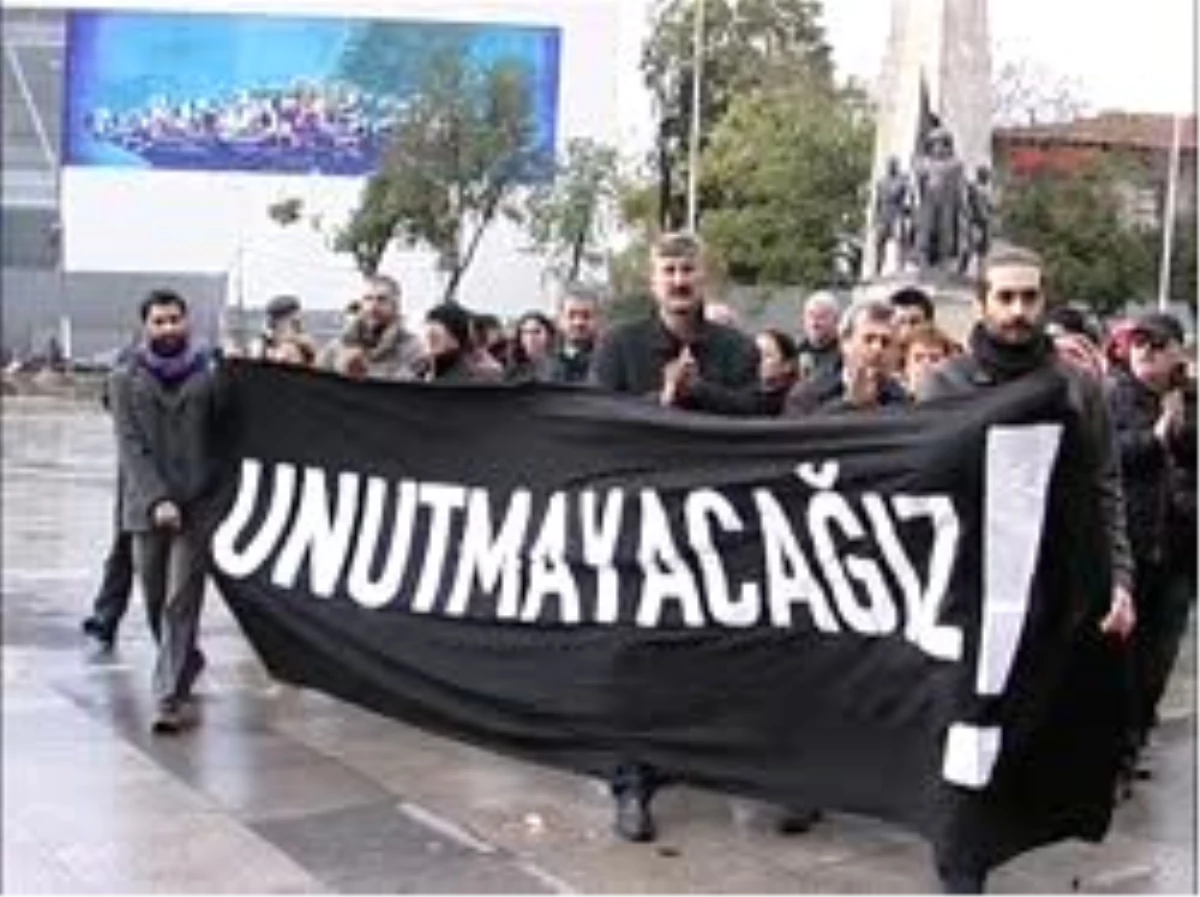 Hrant\'ın Arkadaşları Adliyeye Yürüdü Grup, Duruşma Bitimine Kadar \'adalet Nöbeti\' Tutacak