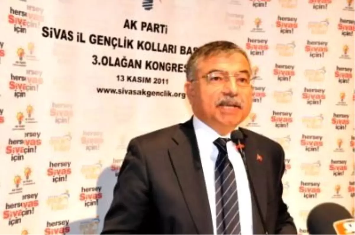 "Terör Hak ve Özgürlüklerin Düşmanıdır"